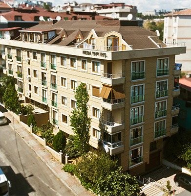 Çiçek Apartmanı